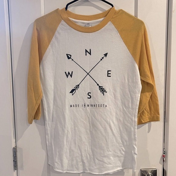 ✨✨ALTERNATIVE TEE✨✨ - Picture 1 of 4